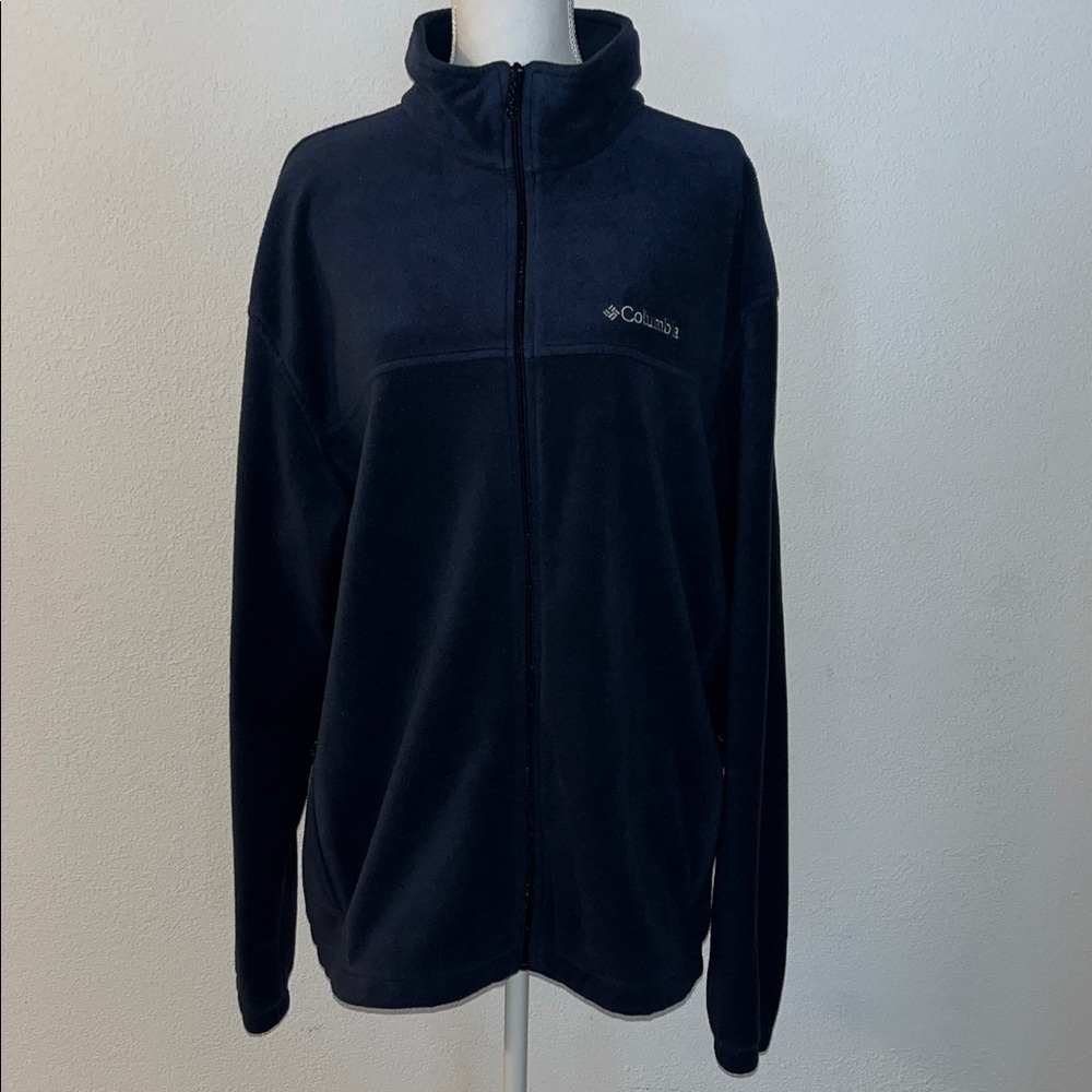 Columbia Women's Dark Blue Performance Jacket